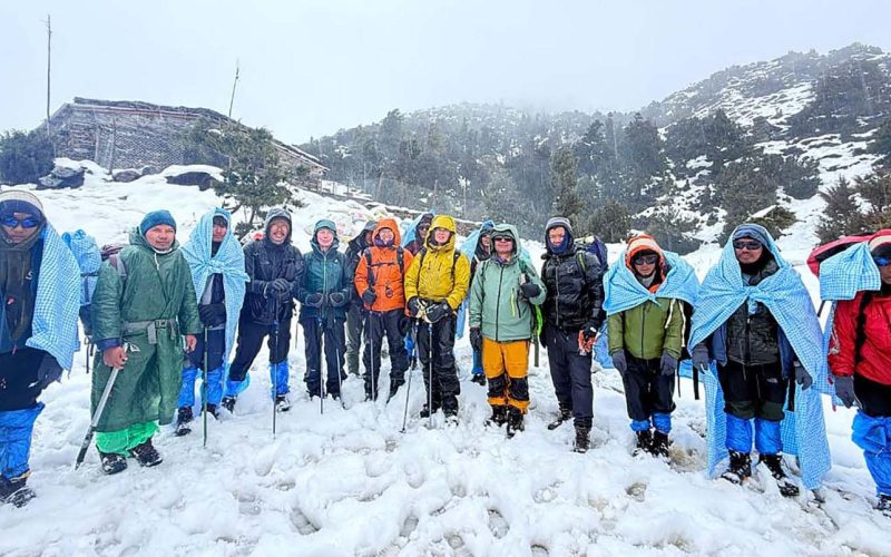 All 14 trekkers missing from Sarebung Pass come in contact